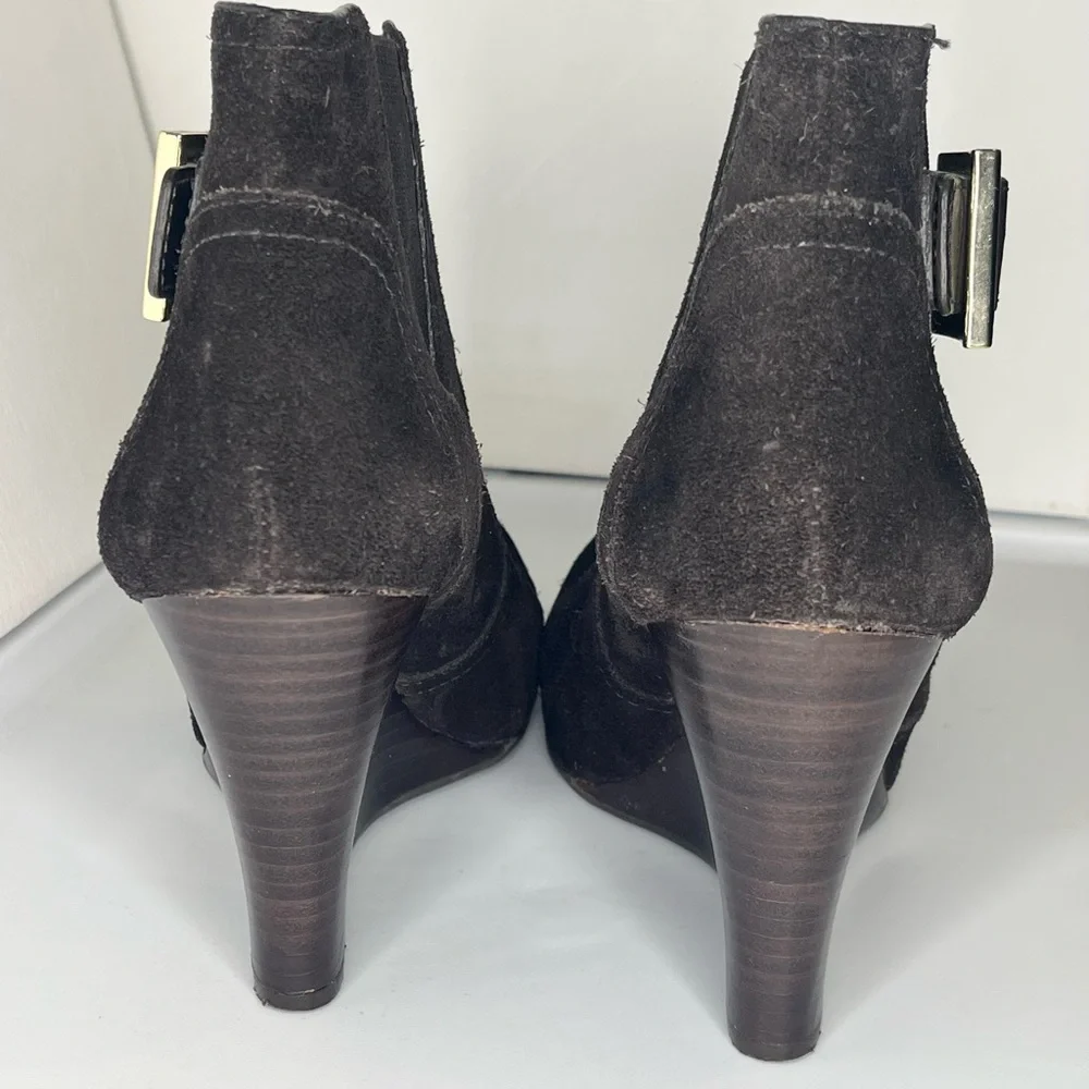 Tory Burch Women’s Size 9.5 Black Suede “Adrienne” Chelsea Wedge Ankle Boots